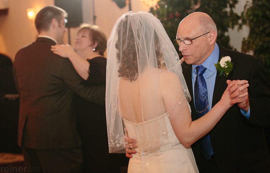 Columbia Station wedding photography - reception - parent dances