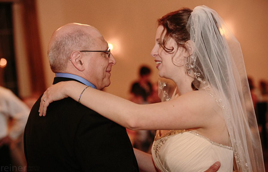 Columbia Station wedding photographers