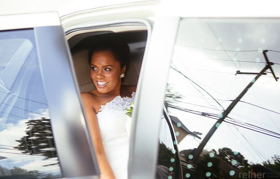 Narberth Presbyterian Limo outside, bride
