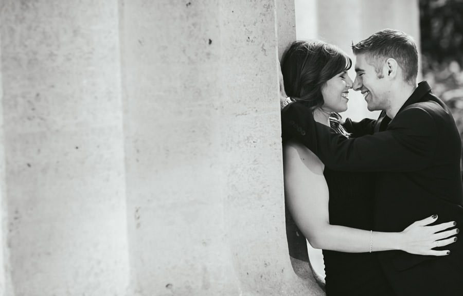 philadelphia museum of art engagement photography session