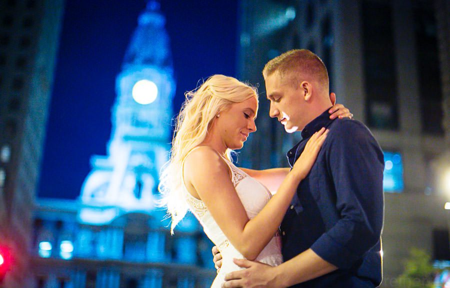 Philadelphia area engagement pictures