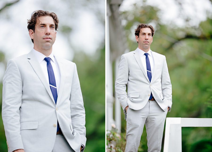groom waiting for first look