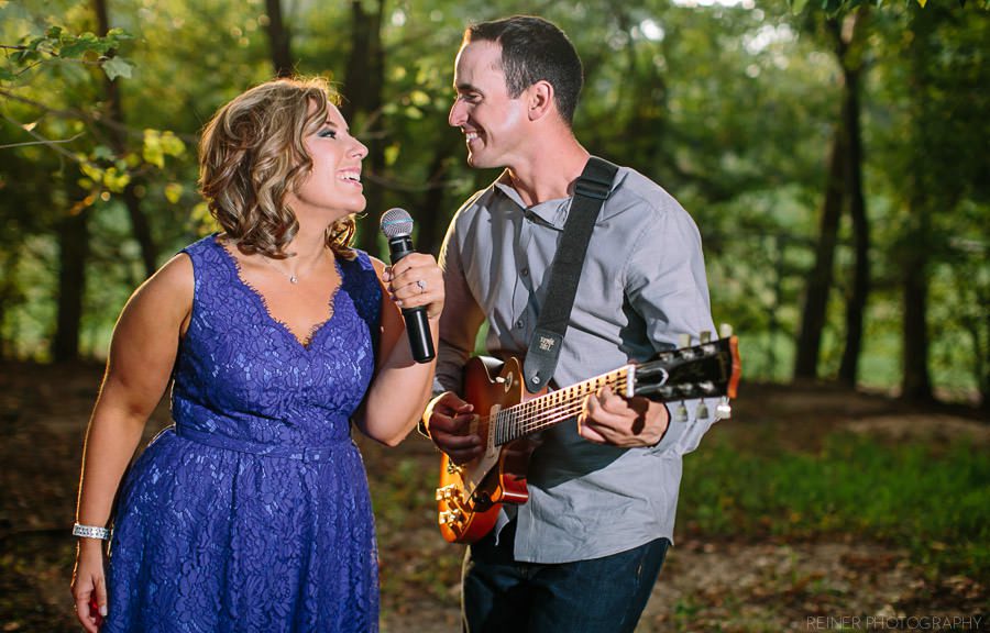 01 Engagement Photos at FDR park in Philadelphia - Nicole & Mike