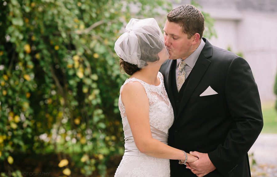 16 Wedding at Yellow House - Becky & Andrew