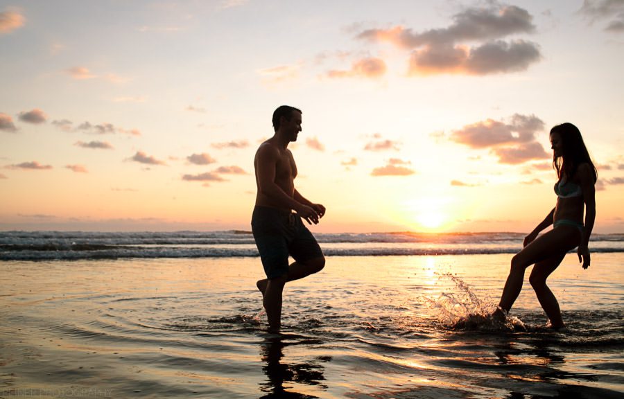14 Victoria & Mike ENGAGEMENT Session in Costa Rica