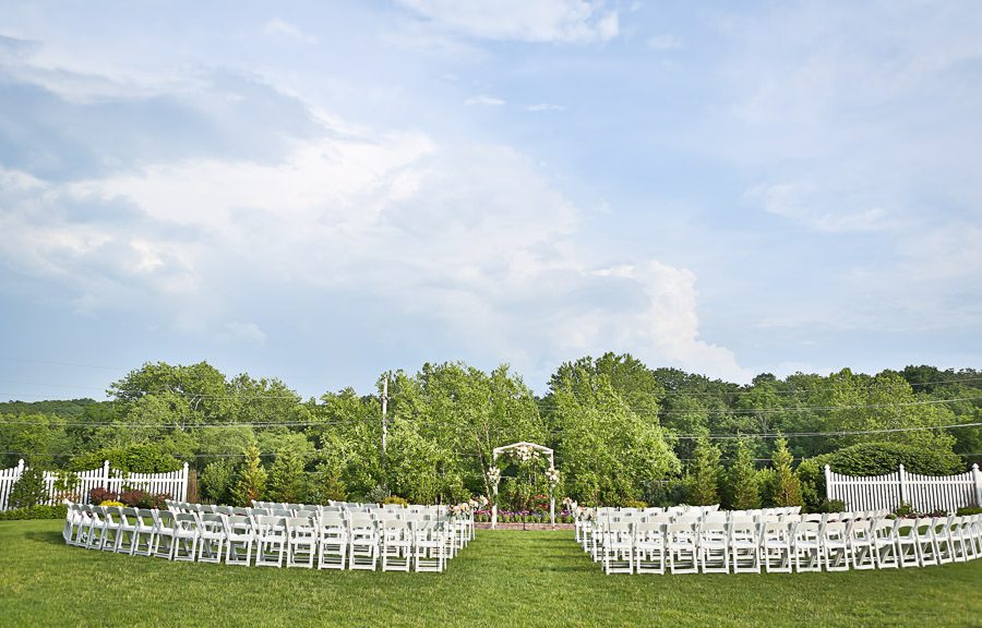 10 Wedding at The Barn on Bridge - Jaclyn & Kevin