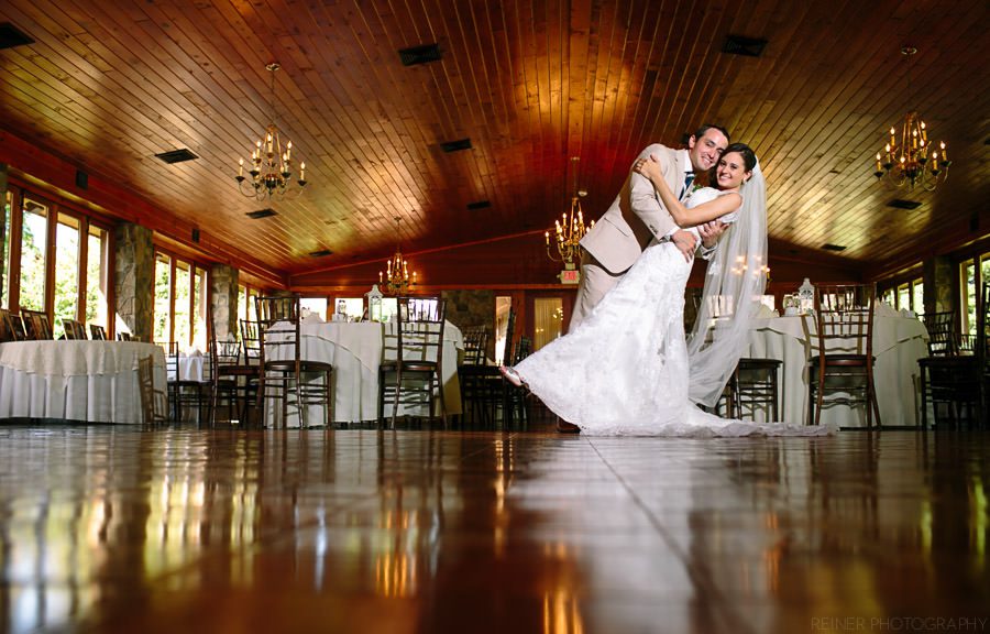 18 Wedding at Stroudsmoor Inn, Poconos, PA – Victoria & Mike – by Reiner Photography