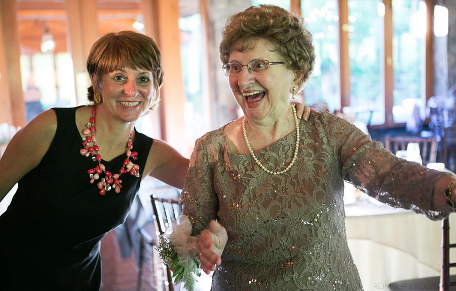 31 Wedding at Stroudsmoor Inn, Poconos, PA – Victoria & Mike – by Reiner Photography