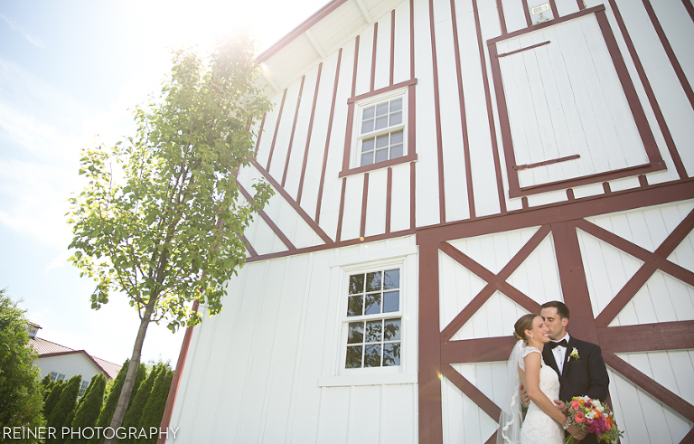 Blue Bell Country Club Wedding - Kellie & Geoff - REINER Photography 17
